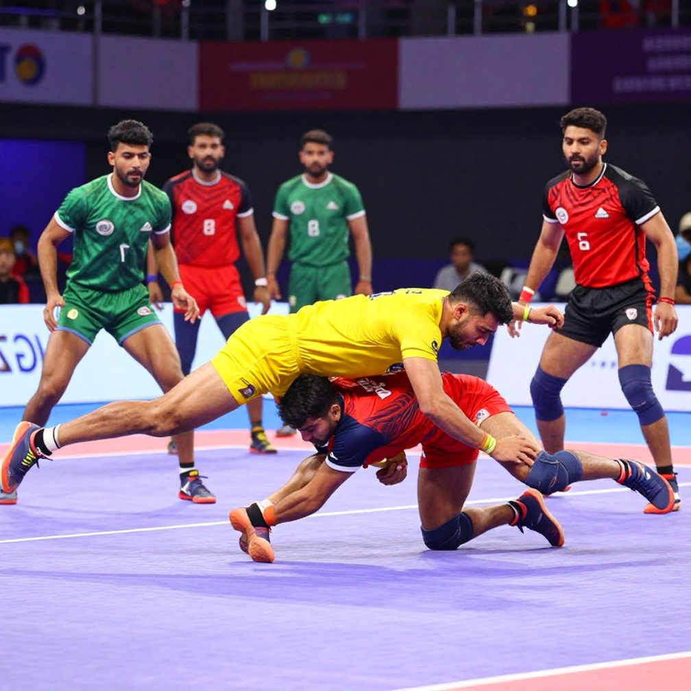 डू-ऑर-डाई की कीमत: कबड्डी की ट्रांसफर विंडो में जोखिम का हिसाब कौन लिखता है