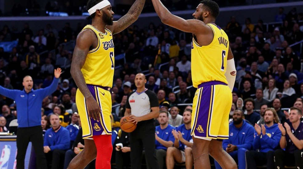 The Starting-Lineup Illusion in the NBA: 28 of 30 Teams Changed, but the Real Question Is Closing Fives and Minutes Load The Starting-Lineup Illusion in the NBA: 28 of 30 Teams Changed, but the Real Question Is Closing Fives and Minutes Load